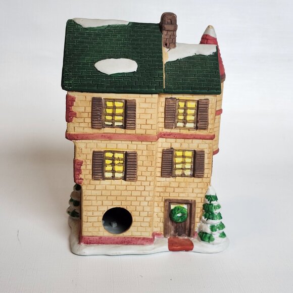 NOMA Dickensville Village DOCTOR OFFICE, WATCH MAKER Lighted House Christmas - Picture 6 of 10